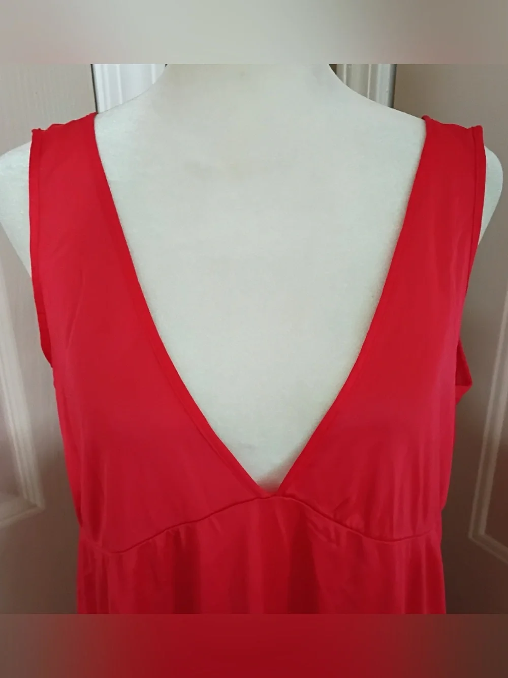 Vintage ladies red v-neck long ruffled hem gown slip dress w/side slits. Size M. - Picture 2 of 8